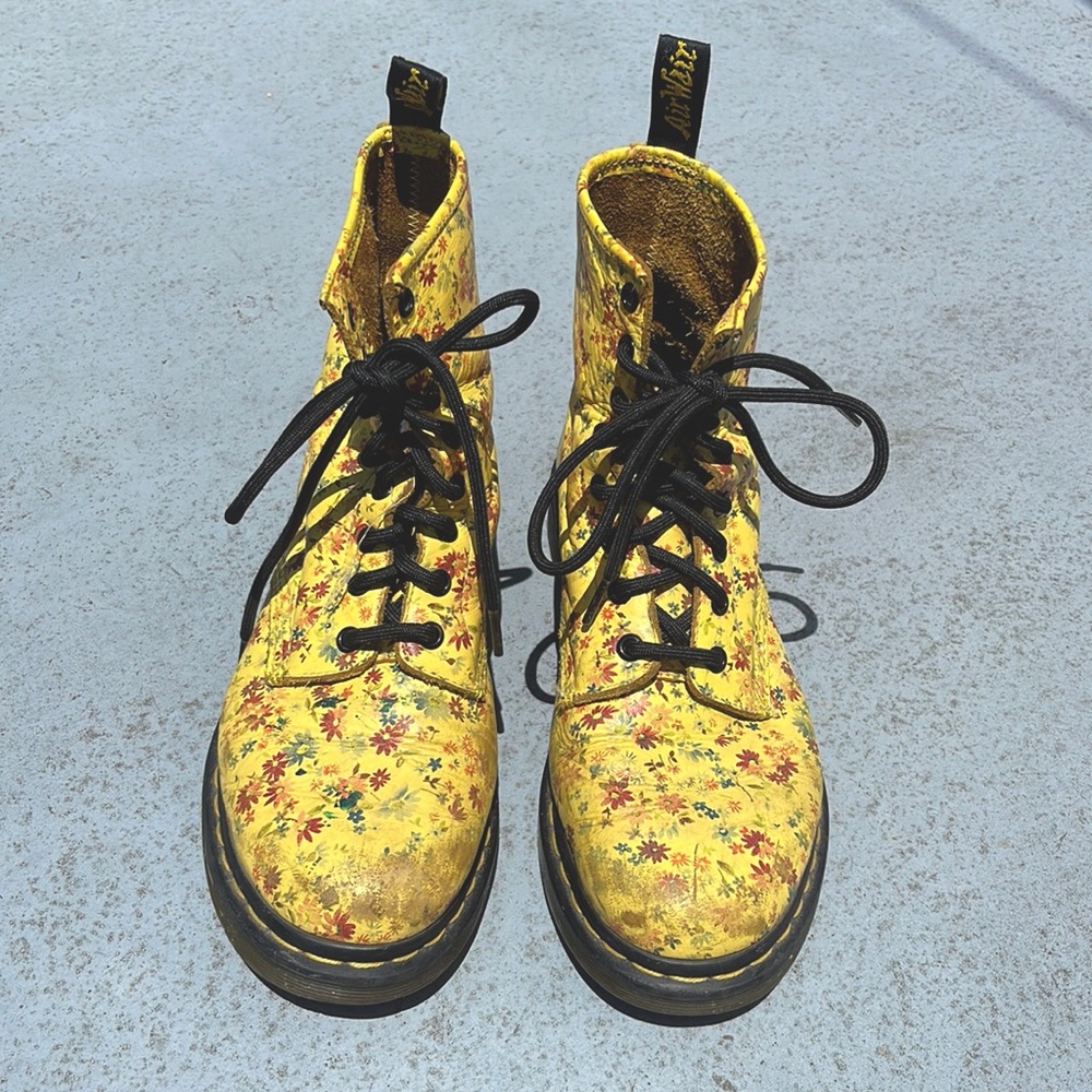 Vintage Dr Martens Sun Yellow Floral Boots